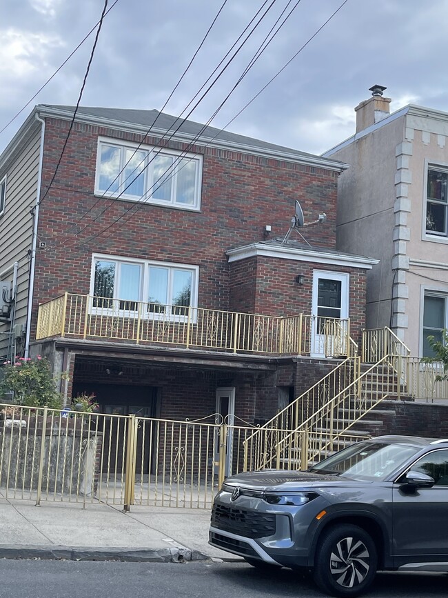 Photo - 248 Columbia Ave Unidad Floor 2