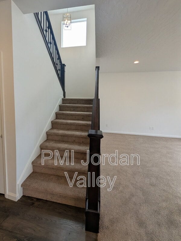 Photo - 2123 Wallflower Dr