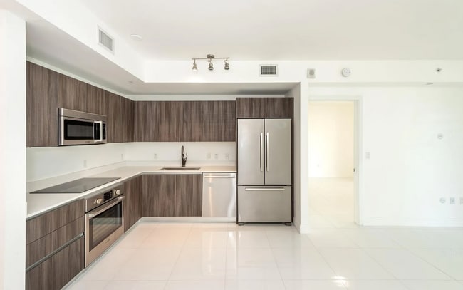 Photo - 488 NE 18th St Unit 1502