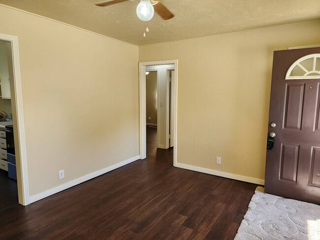 Photo - 5108 N Beaver Ave