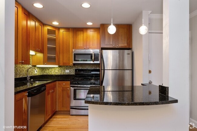 Building Photo - 2131 N Larrabee St Unit 6105 Rental