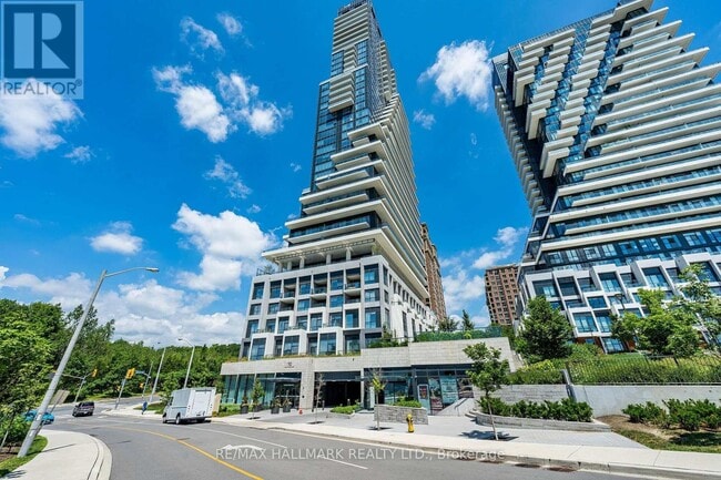 Photo - 10 Inn On The Pk Dr Unit 3109