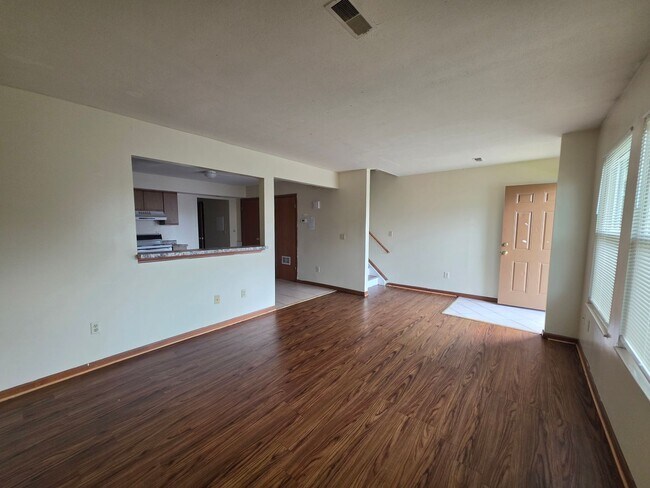 Photo - 1509 Whitehall Blvd Unit 1509