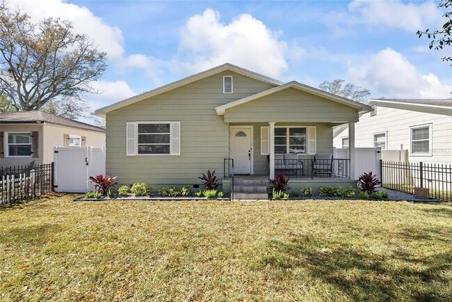 Building Photo - 4628 Dr M.L.K. Jr St N