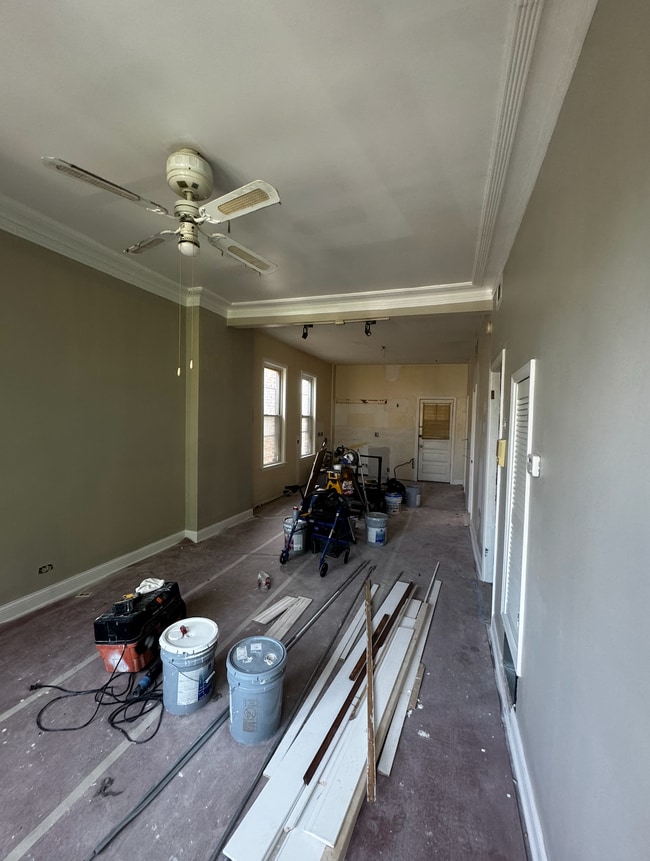 Photo - 1348 N Bell Ave Unidad 2F