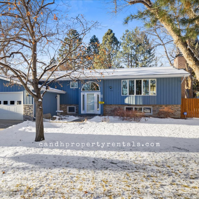 Photo - 1924 Forest Park Dr House