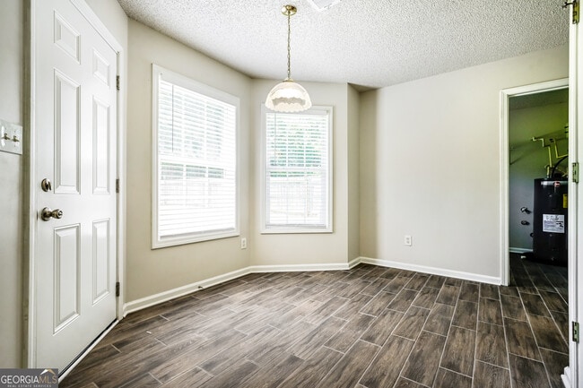 Photo - 40 Berkshire Run