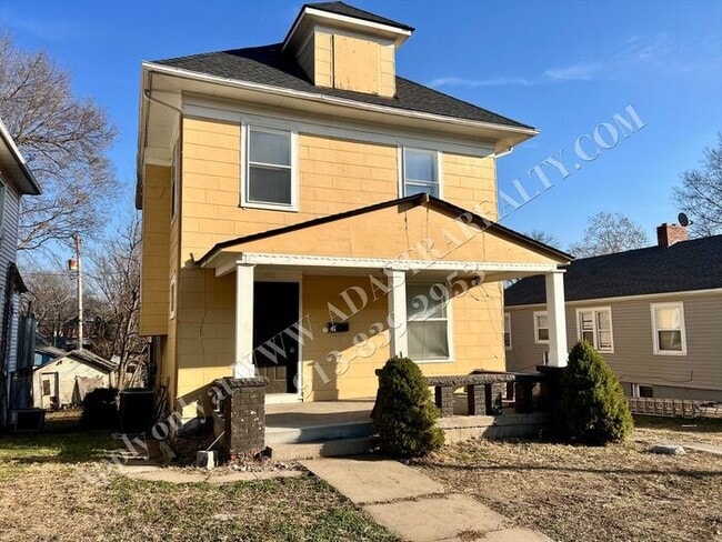 Building Photo - Cozy 3 Bed 1 Bath Home in KCK-Coming SOON!!