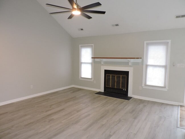 Photo - call 804-642-2106