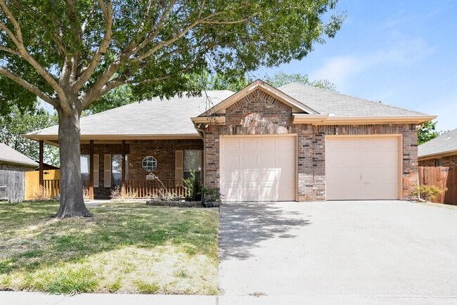 Building Photo - 116 Stanford St