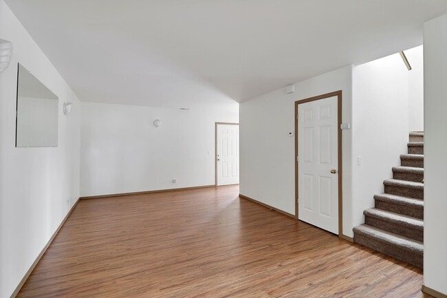 Photo - 732 NW Paragon Pl