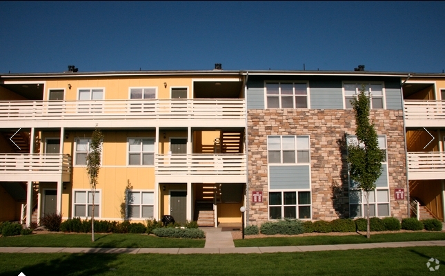 Building Photo - Hughes Station Rental