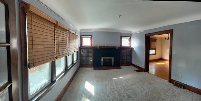 Building Photo - 22220 Olmstead St Unit 22220