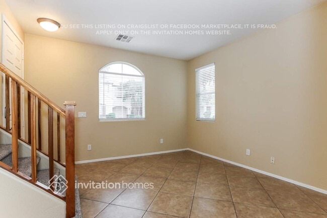 Photo - 6615 W Hayes St