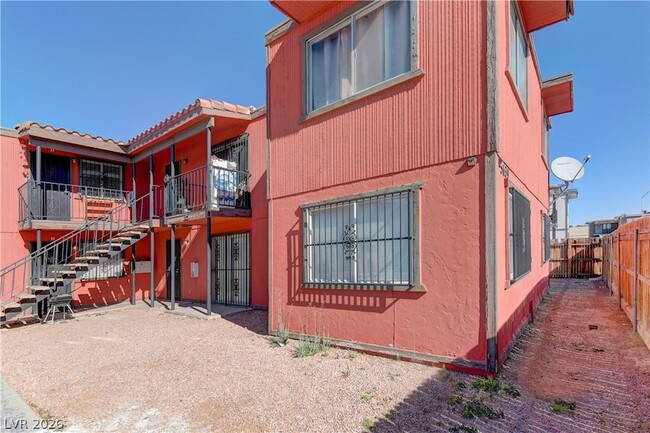 Building Photo - 3639 Kolendo Ct Unit A