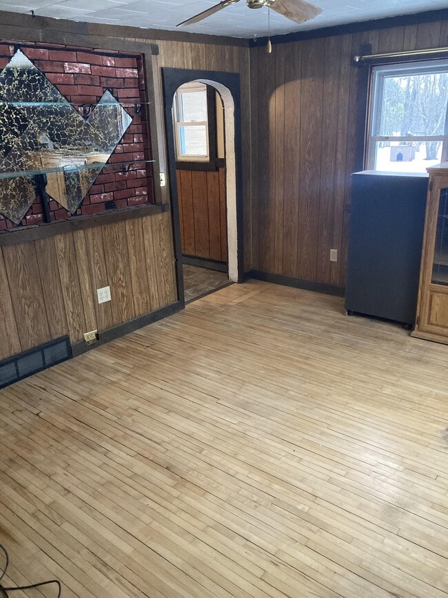 Photo - 11801 Black River Rd