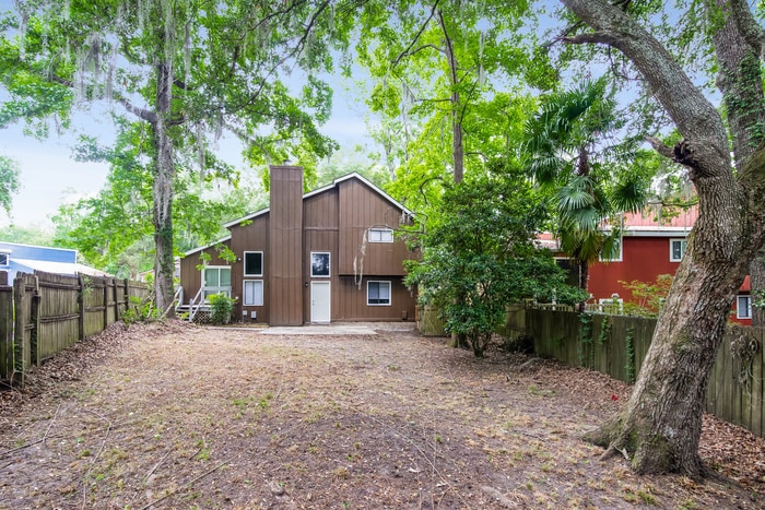 Photo - 101 Queens Ct