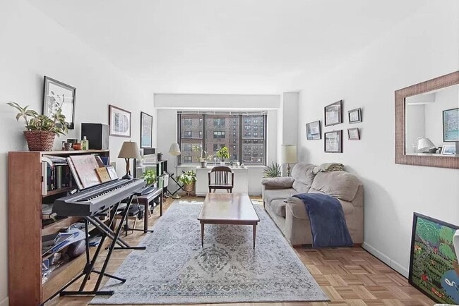 Building Photo - 1280 Fifth Avenue Rental