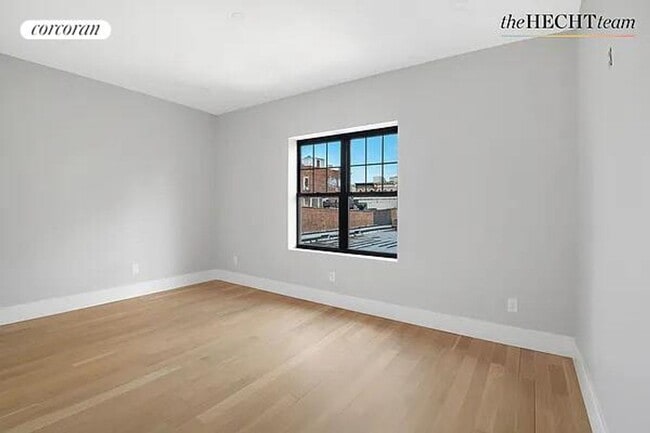 Photo - 1319 Lincoln Pl