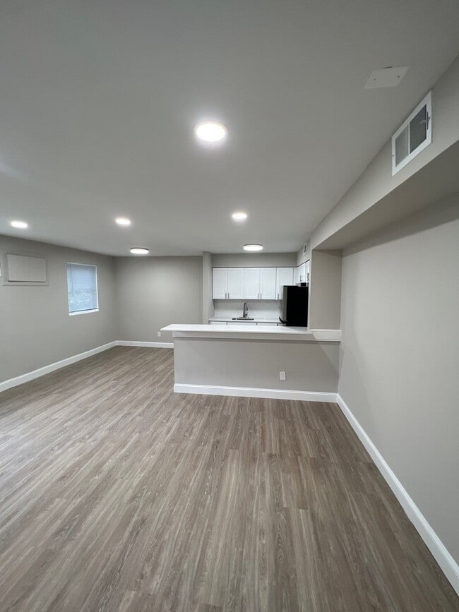 Cottage Street Apartments