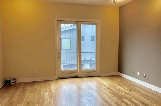 Photo - "Charming 2-Bedroom Haven at 302 Vanburen Street – Germantown living w/garage!