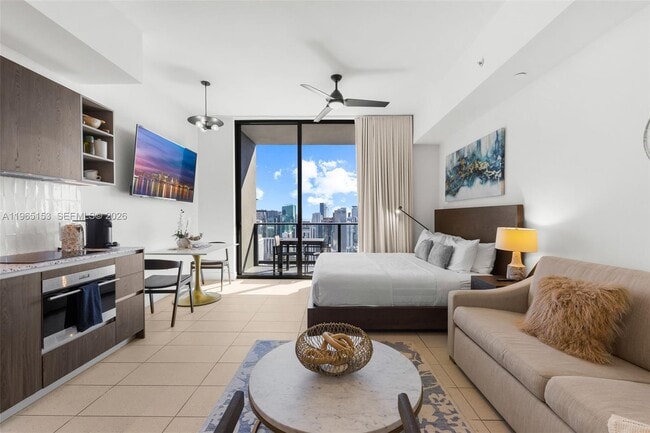 Photo - 159 NE 6th St Unit 4906