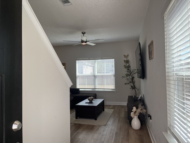 Photo - 1026 Grayson Ave