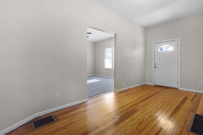 Photo - 6749 Plateau Ave Unit 1F