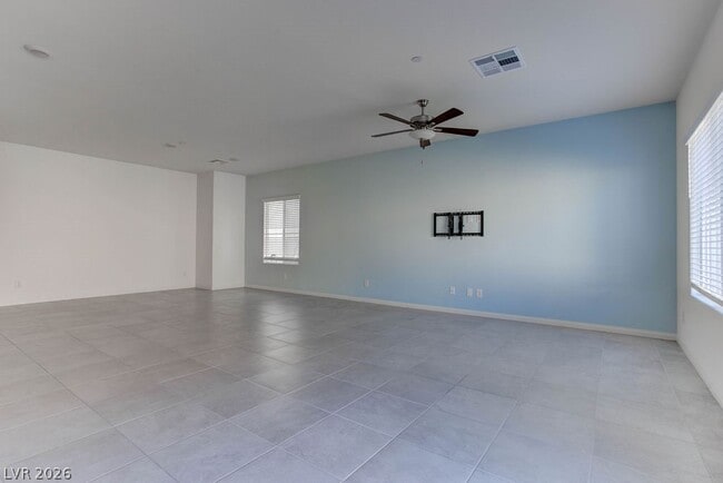 Building Photo - 10944 Meridian Flds Ave