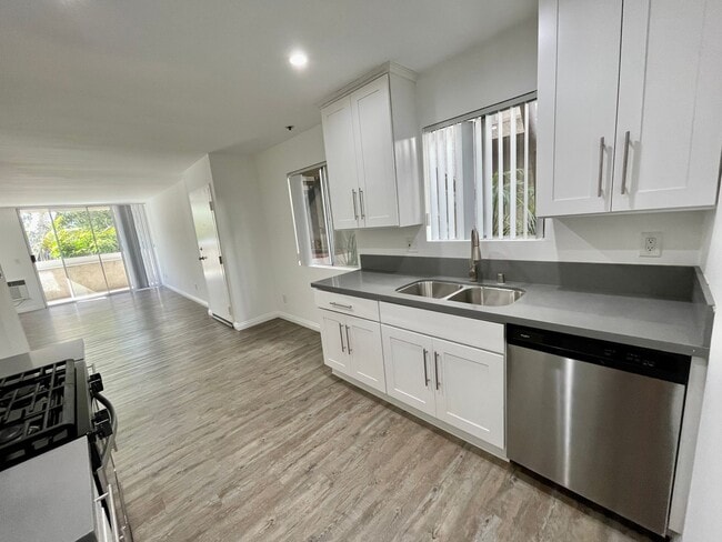 Photo - Oxford Villa Apartments