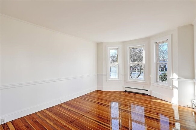 Photo - 292 Pleasant St