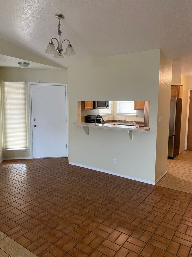 Photo - NICE 3 BEDROOM HOME