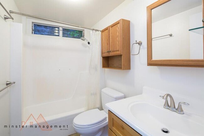 Photo - 2057 10th Ave Unit B