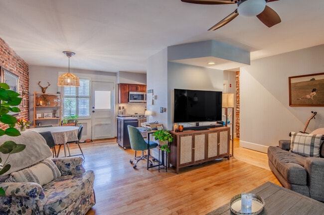 100 West Merrimack St Unit 100 W Merrimack St Apt 1