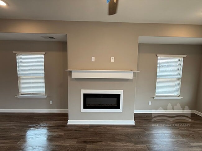 Photo - 574 Tucker View Dr