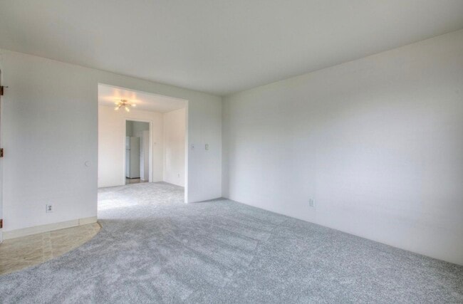 Photo - 1637 21st Ave