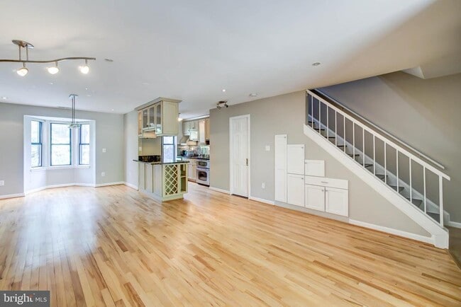 Photo - 1325 13th St NW Unit 28