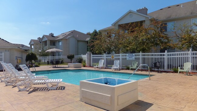 Apartments For Rent In Toledo Oh Forrent Photo Oasis At Inverwest