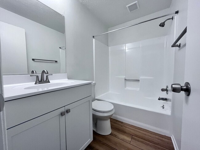 Acres Crossing Apartments