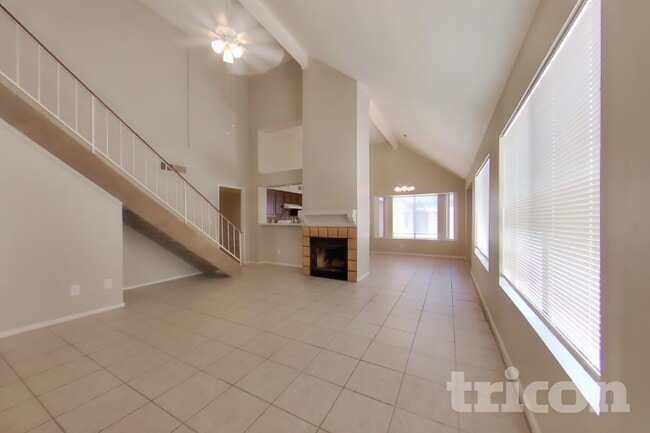 Photo - 2206 W Monona Dr
