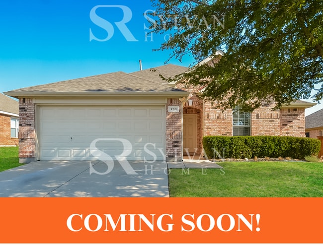 Building Photo - Lease today! No extra charge for contentment and relaxation!