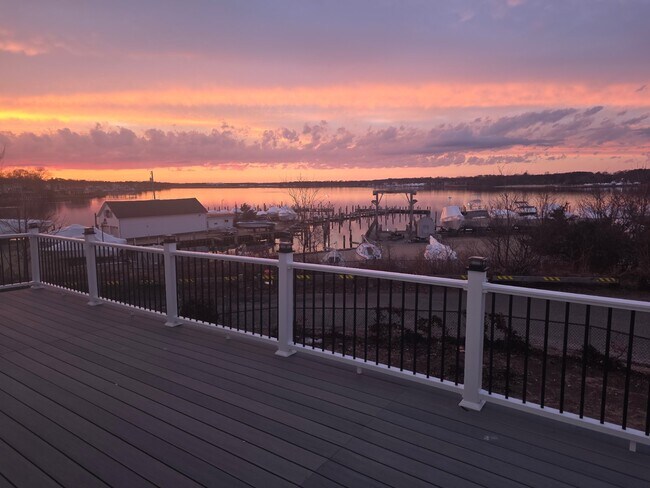 Photo - 595 Kingfisher Cir