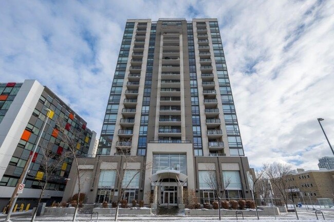 Photo - 1110-1110 11 St SW