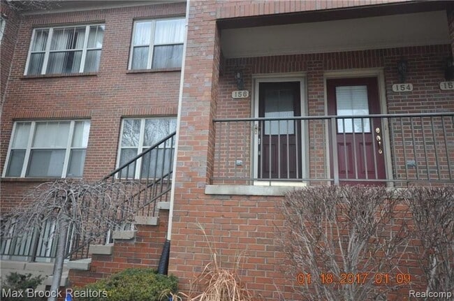 Building Photo - 156 Tiffany Ln Pvt Unit 97