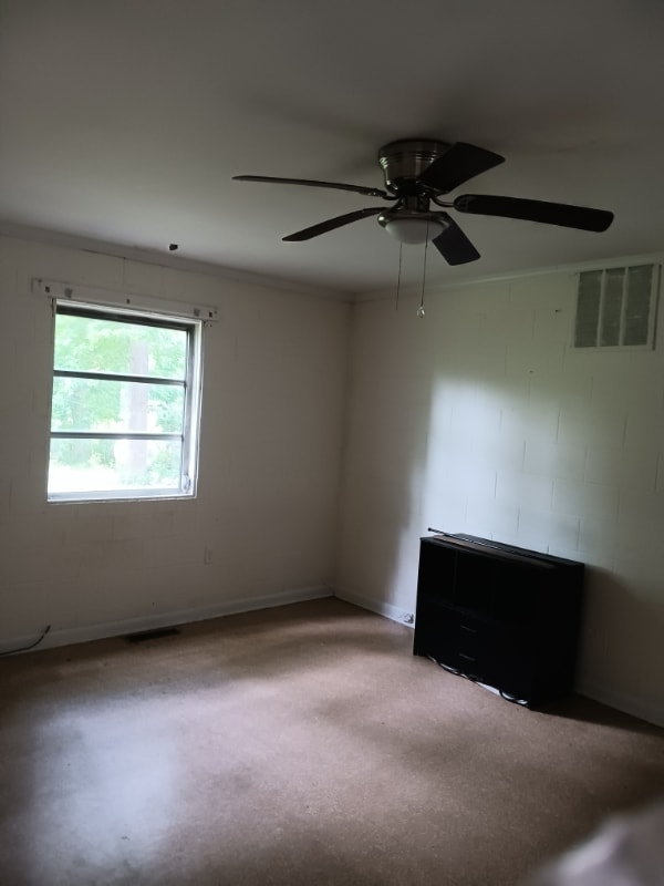 Photo - 2700 Jefferson Dr