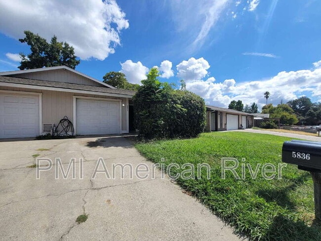 Building Photo - 5834 Sperry Dr Rental