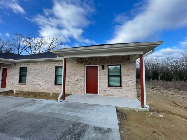 Photo - 265-267 Chisholm Trail Unit 267