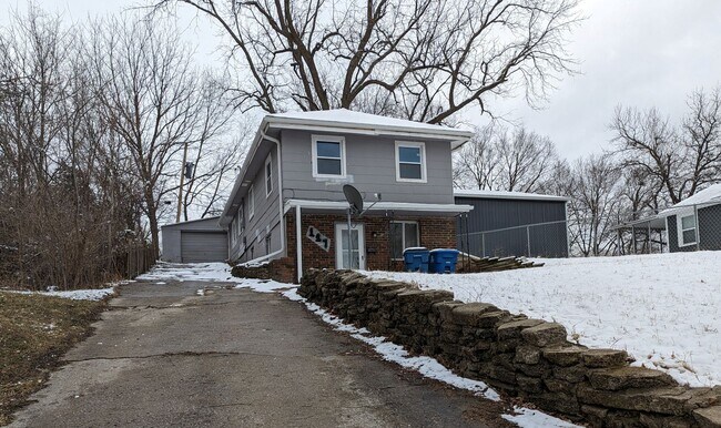 3 Bedroom house in Sugar Creek - 3 Bedroom house in Sugar Creek