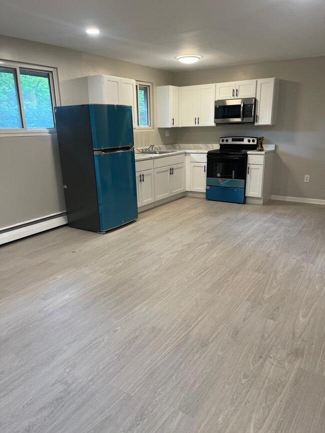 Photo - 9 W Browning Rd