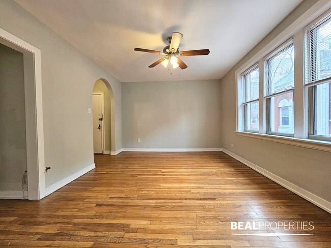 Photo - 542 W Surf St Unit 1